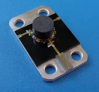 RADITEK微帶隔離器和循環器