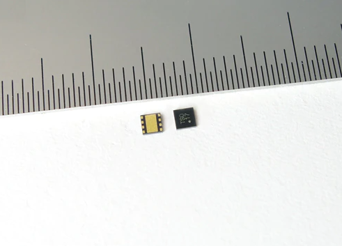 TOREX電壓泵電壓反轉器